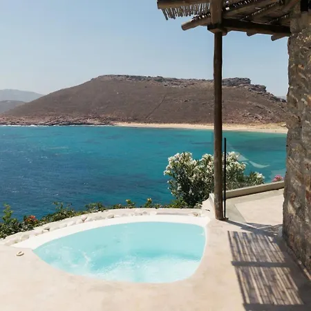 Albatros Club Mykonos Hotel 3*