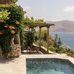 Albatros Club Mykonos ホテル