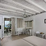 Albatros Club Mykonos Hotell 3*