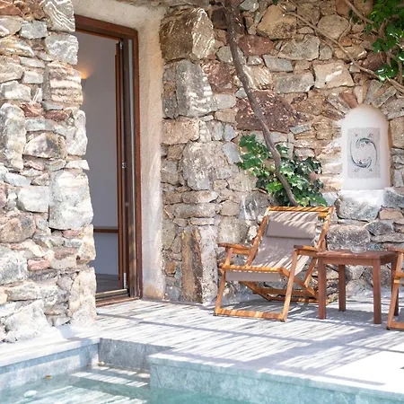 Albatros Club Mykonos Hotell