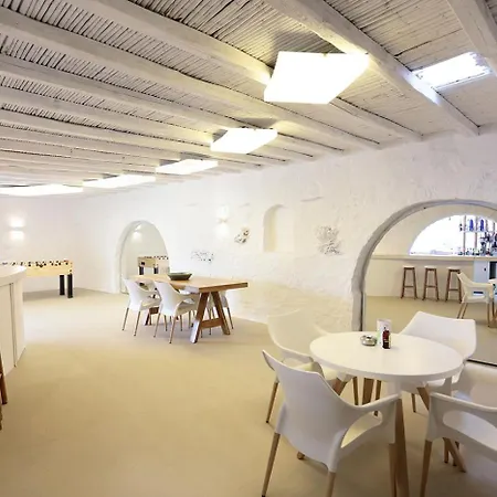 Albatros Club Mykonos