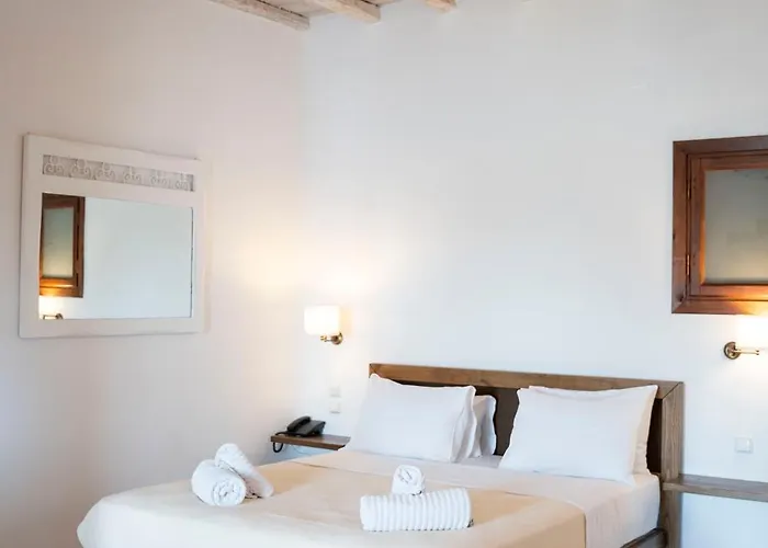 Albatros Club Mykonos Hotel 3*