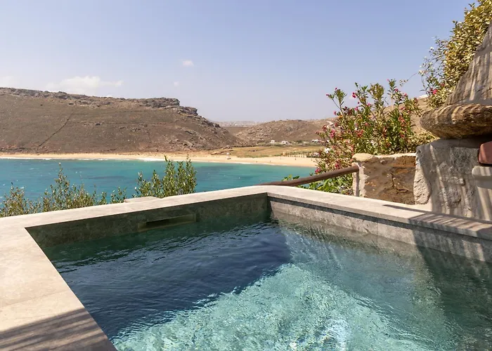 Albatros Club Mykonos Hotel