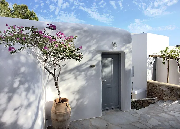 Albatros Club Mykonos Hotel