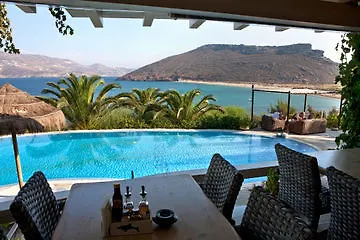 Albatros Club Mykonos فندق 3*