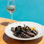 Albatros Club Mykonos Отель Панормос-Миконос