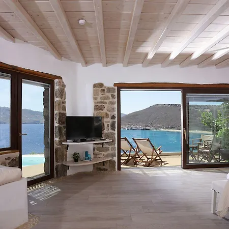 Albatros Club Mykonos Hotel 3*